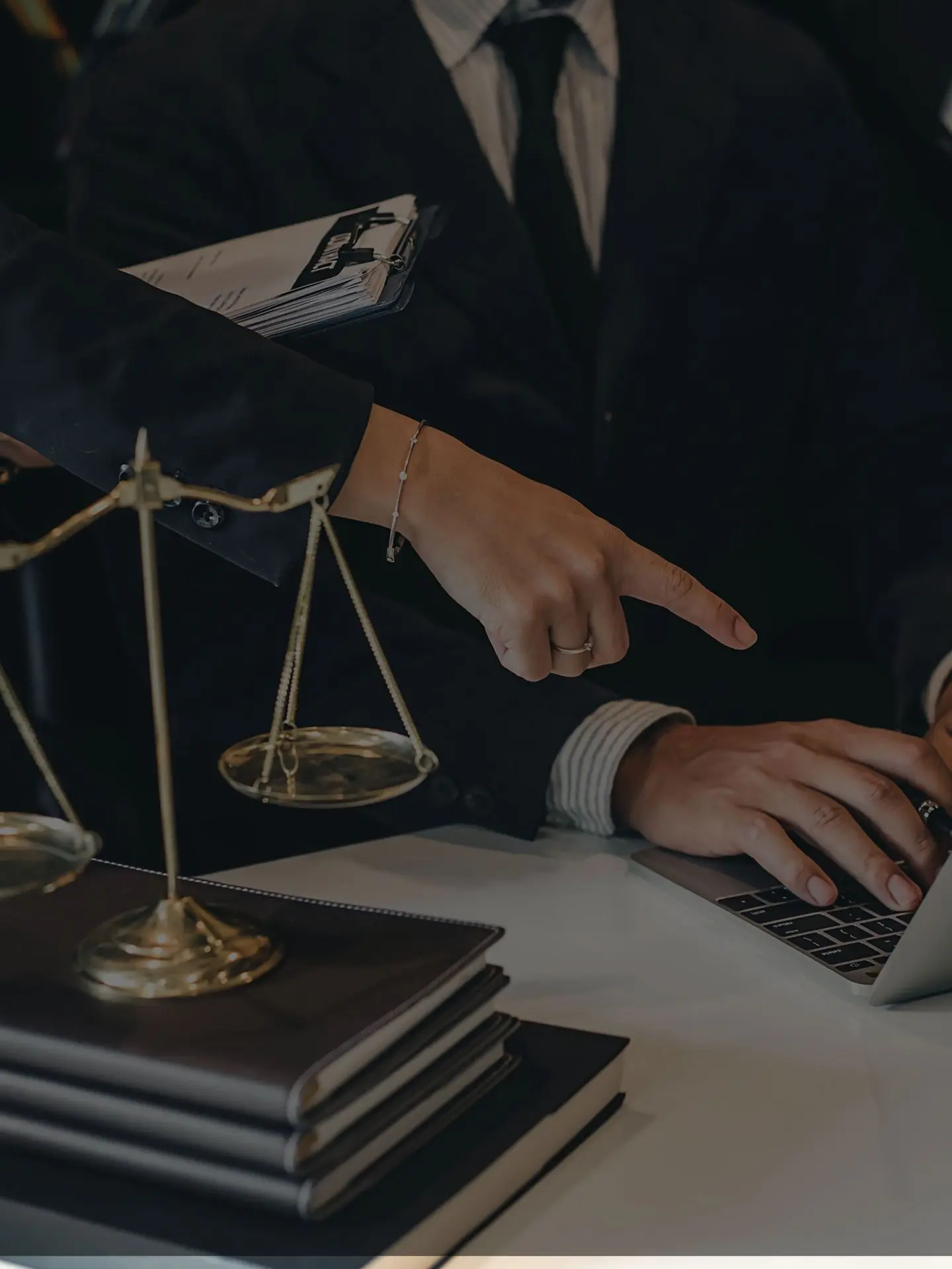 Servicios Legales Experti